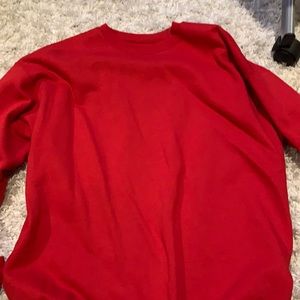 Red Hanes crew neck sweatshirt